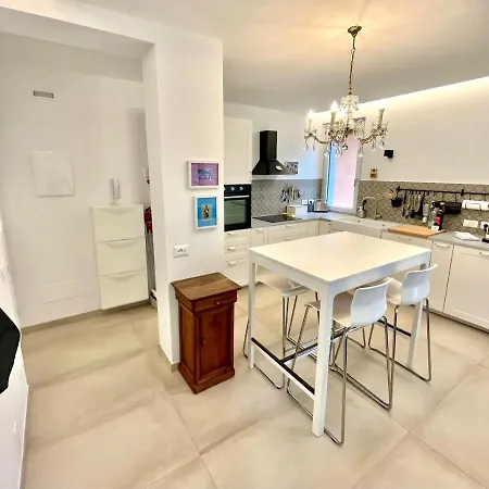 Lägenhet Casa Prima Gardenia