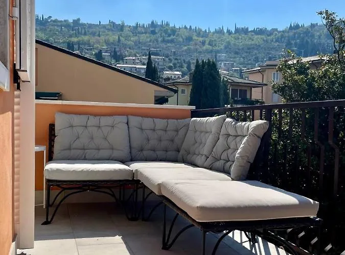 Apartament Casa Prima Gardenia Torri Del Benaco