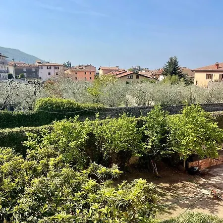 Διαμέρισμα Casa Prima Gardenia Torri Del Benaco