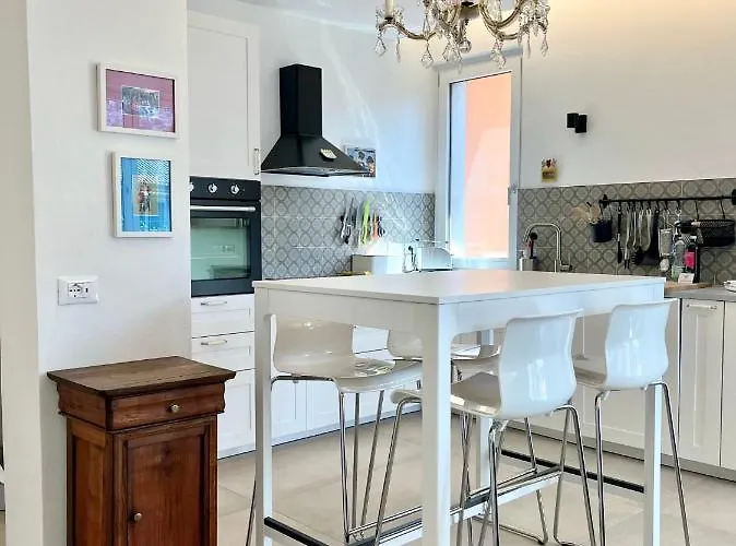 Casa Prima Gardenia Apartment *